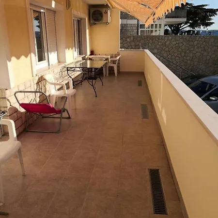 Apartamento Bujan *