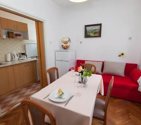 Bujan Apartamento *